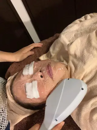 Mandarin Orange所属・毛穴から始める肌メン テマンダリンオレンジのエステ・リラクイメージ