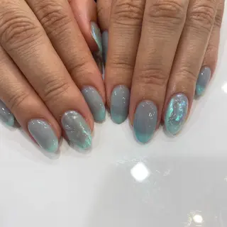 ネイル 安藤 彩乃のネイルデザイン