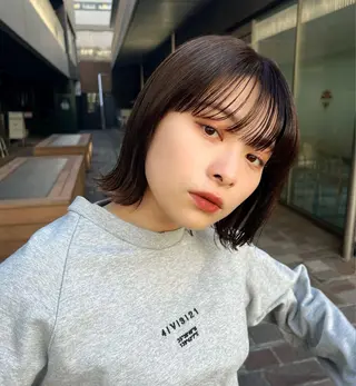 ミディアム カラー 🎧パーソナルケア/ 透明感カラー/ミユのヘアスタイル