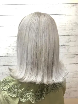 ミディアム カラー 韓国ヘア🤍髪質改善 🇰🇷AKANEのヘアスタイル