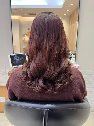 セミロング コテ巻き風パーマ🫧 麻尋のヘアスタイル