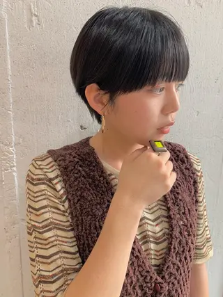 ショート カラー Fuuu《フゥ》所属・シノザキ シンゴのヘアスタイル