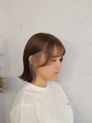 ショート カラー 渡辺祐輔 透明感🫧艶カラー✨のヘアスタイル