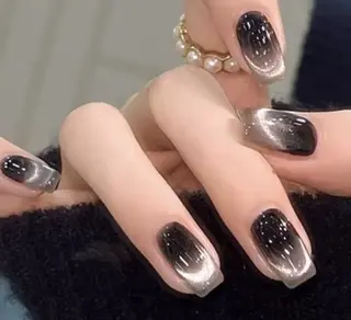 ネイル Miu Miu 🎀 Nailのネイルデザイン