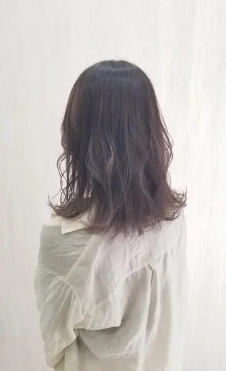 ミディアム カラー 顔周りレイヤーカット 髪質改善代表西村功平のヘアスタイル