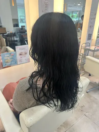 ロング パーマ Hair Studio The edge木津店所属・周藤 朝菜のヘアスタイル