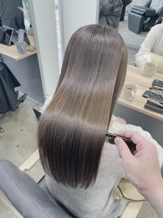 ロング 髪質改善✨縮毛矯正✨ が得意‼️高島英隆のヘアスタイル