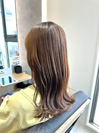 セミロング カラー 🍜のばた 🍜のヘアスタイル