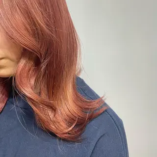 ミディアム カラー ヘアアレンジ ツガミ リナのヘアスタイル