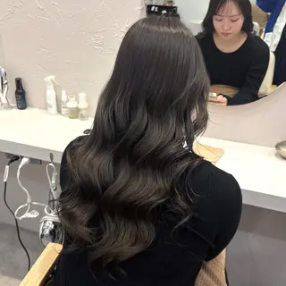 ロング カラー Ｆ.まひろ🎀 暖色カラー／ベージュのヘアスタイル