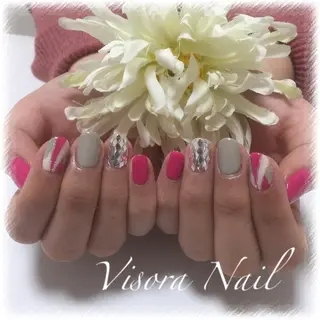 ネイル 美SORA ～ｳﾞｨｿﾗ～のネイルデザイン