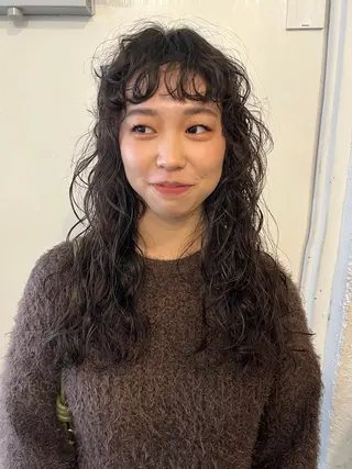 セミロング パーマ ✴︎UNU ✴︎モエカのヘアスタイル