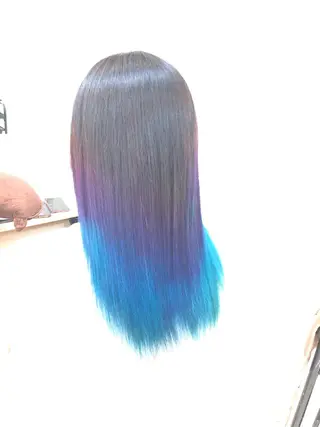 ロング 【髪風船】上大岡店所属・齋藤 尋真のヘアスタイル