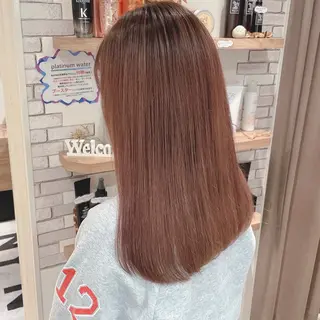 カラー 岡田 遥希のヘアスタイル