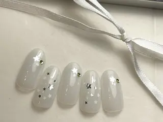ミディアム アリアグレイス ネイルサロンのネイルデザイン