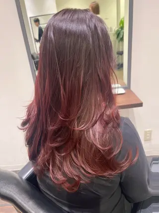 セミロング レイヤーカット 早崎太生のヘアスタイル