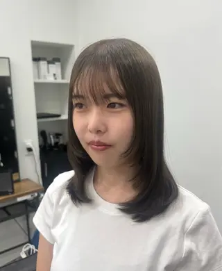 ミディアム カラー 𝘀𝗮𝗲/柏の葉 / パーマモデルのヘアスタイル