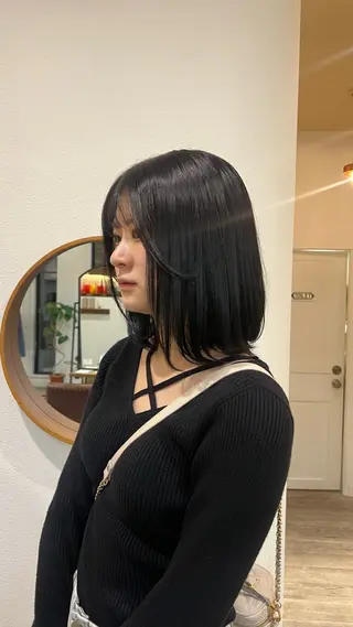 ミディアム カラー Garland 表参道所属・ミディアムレイヤー/ 艶カラー🎀 emiのヘアスタイル