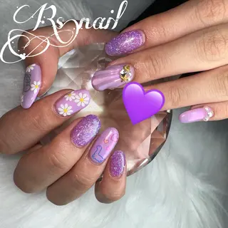 ネイル 加藤 麗華のネイルデザイン