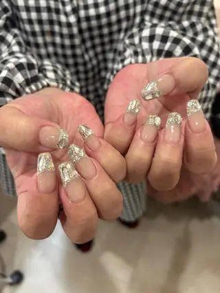 ネイル 栗田 ゆう子のネイルデザイン