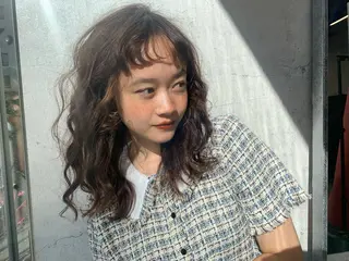 セミロング SALOWIN    銀座RAY 2所属・yamashika honokaのヘアスタイル