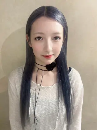 ロング カラー ハイトーン/ピンク カラー/めい🎀のヘアスタイル