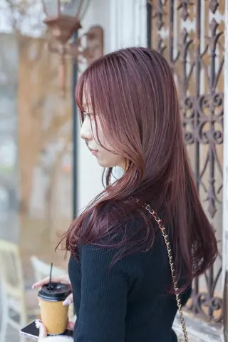 ロング カラー モトムラ アミのヘアスタイル