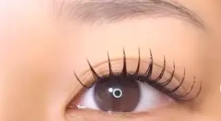 マツエク・マツパ TRUTH鎌ヶ谷💛 吉本のマツエク・マツパデザイン