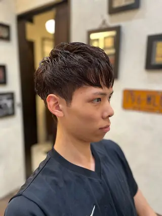ミディアム 前谷 隆太のヘアスタイル