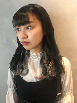 セミロング MIYU💋💖 〈XENA渋谷本店〉のヘアスタイル