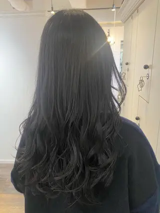 ロング ボブ/透明感カラー 岸本涼奈のヘアスタイル