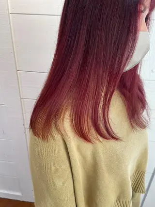 ロング カラー 足立 悠輔のヘアスタイル