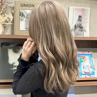 セミロング カラー Daisy🎀天神 大名🎀AYURIのヘアスタイル