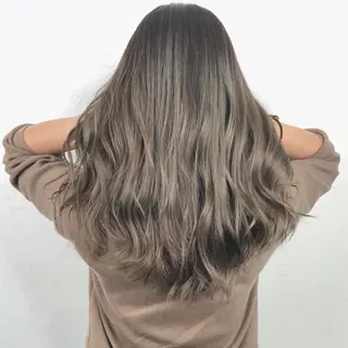 ロング カラー ヘアアレンジ AHNKISM AHNKISMのヘアスタイル