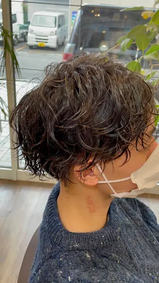ショート パーマ メンズ 万都里 MATSURIのヘアスタイル