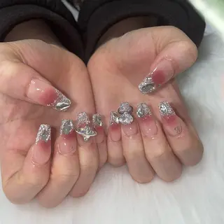 ネイル adorable 〈Kurumi〉のネイルデザイン