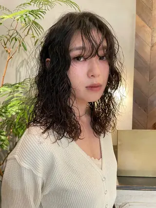 ミディアム パーマ SALOWIN所属・ブリーチ✨ ボブ✨レイヤーのヘアスタイル