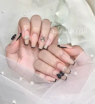 ネイル TIDY M&Mのネイルデザイン