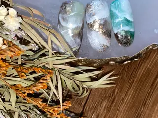 ネイル Beauty style +α所属・Memezawa Nanaのネイルデザイン