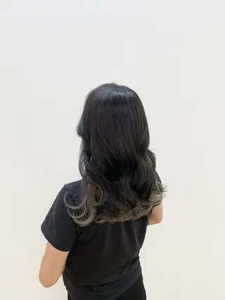 セミロング カラー ヘアアレンジ キヨミ 韓国レイヤーカットのヘアスタイル