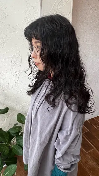 ロング パーマ 村上 輝のヘアスタイル