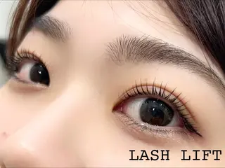 マツエク・マツパ eyelash Fiara by CYAN【フィアラバイシアン】所属・奥本 凜のマツエク・マツパデザイン