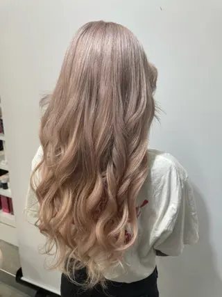 ロング カラー NAOKI /海外風のヘアスタイル