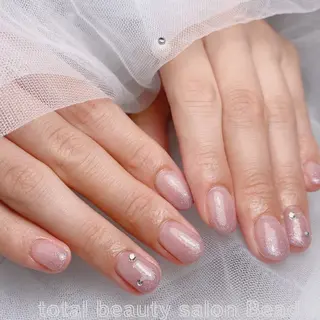 ネイル ネイルサロン　ビーズ所属・トータルビューティー サロンビーズ すずのネイルデザイン