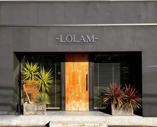 ロング カラー -LOLAM-所属・井上 真佑のヘアスタイル