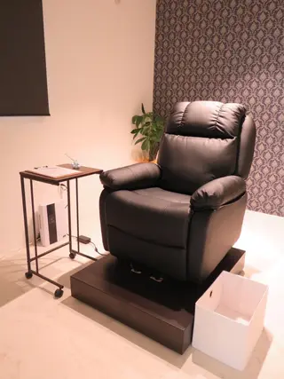 Regene HIROKAWAの眉毛・アイブロウイメージ