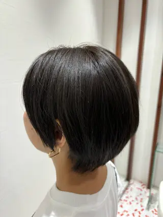 カラー 篠田 綾乃のヘアスタイル