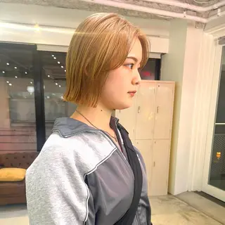 ショート カラー パーマ ヘアアレンジ メンズ キッズ ネイル マツエク・マツパ アイブロウ 🧨ブリーチー×ボブ レイヤー💎じゅえるのヘアスタイル