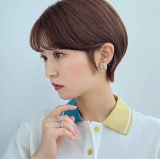 ショート カラー レイヤー/ショート透 明感カラー/西田祐賀のヘアスタイル