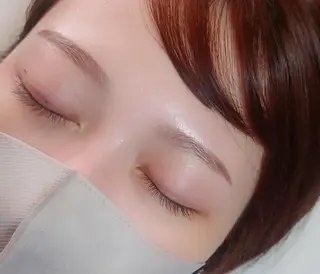 メンズ アイブロウ NAZ eyelash&eyebrow by medical salon所属・NAZ 表参道 Tomokoのマツエク・マツパデザイン